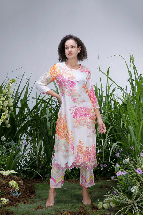 White Wildflower Organza Hemline Kurta Set